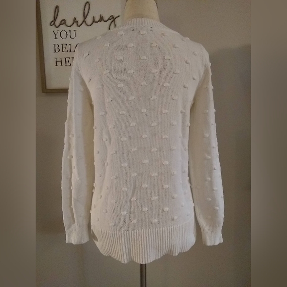 Cable and Gauge white v-neck sweater, S - Picture 2 of 5